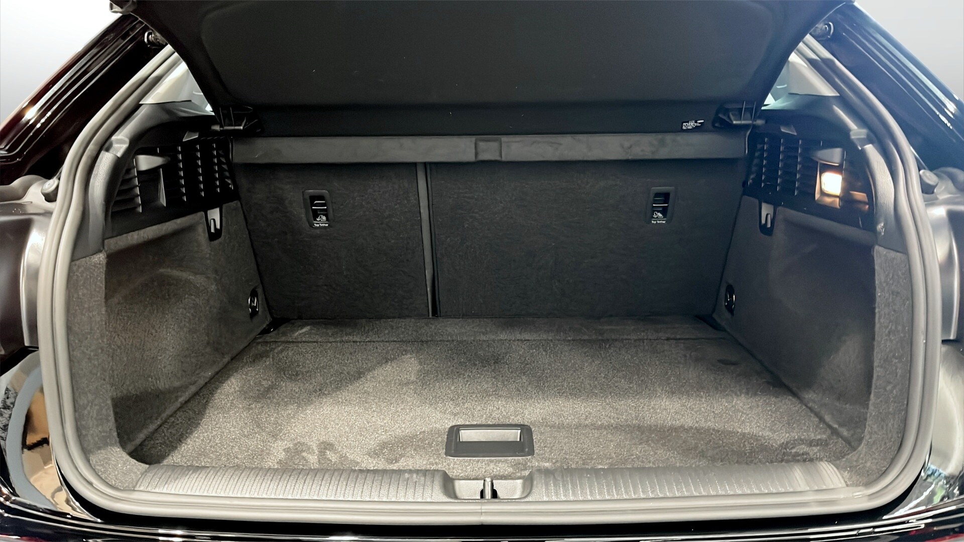 Bild som visar&nbsp;Audi Q2&nbsp;Q2 35 TFSI Proline 150 hk S tronic - för mer information kontakta din Audi Partner
