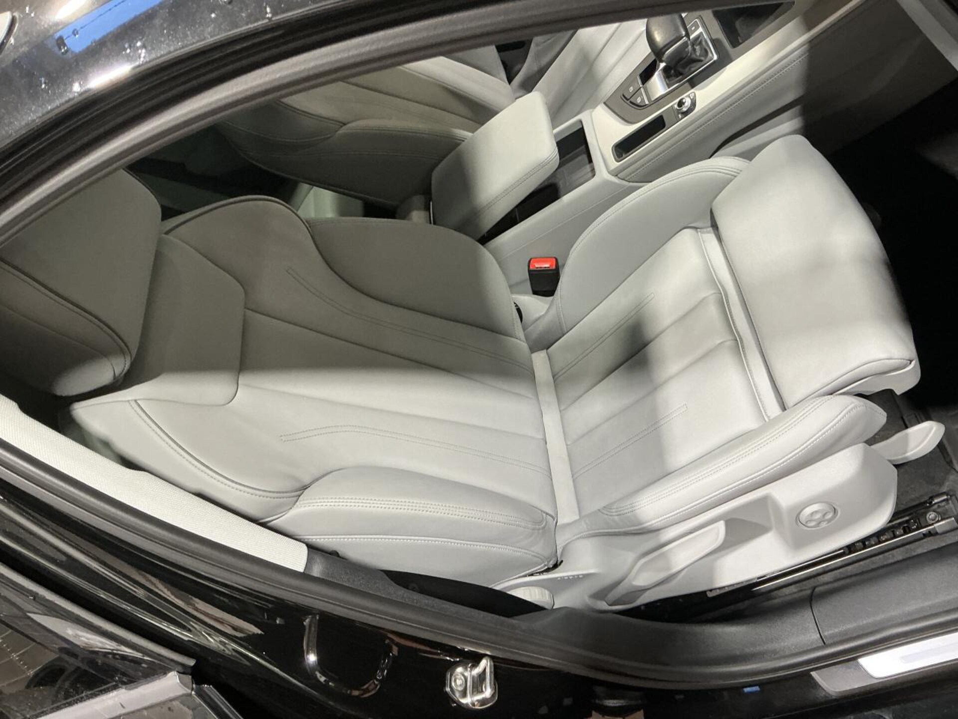 Audi A4 Avant S line