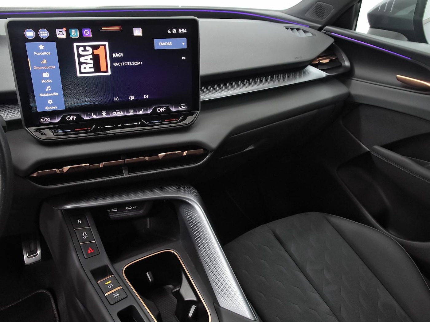 CUPRA Terramar 1.5 TSI e-Hybrid VZ DSG 200 kW (272 CV) — photo 9