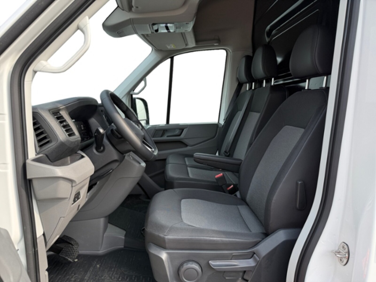 Volkswagen Crafter Kasten langer Radstand – Bild 9
