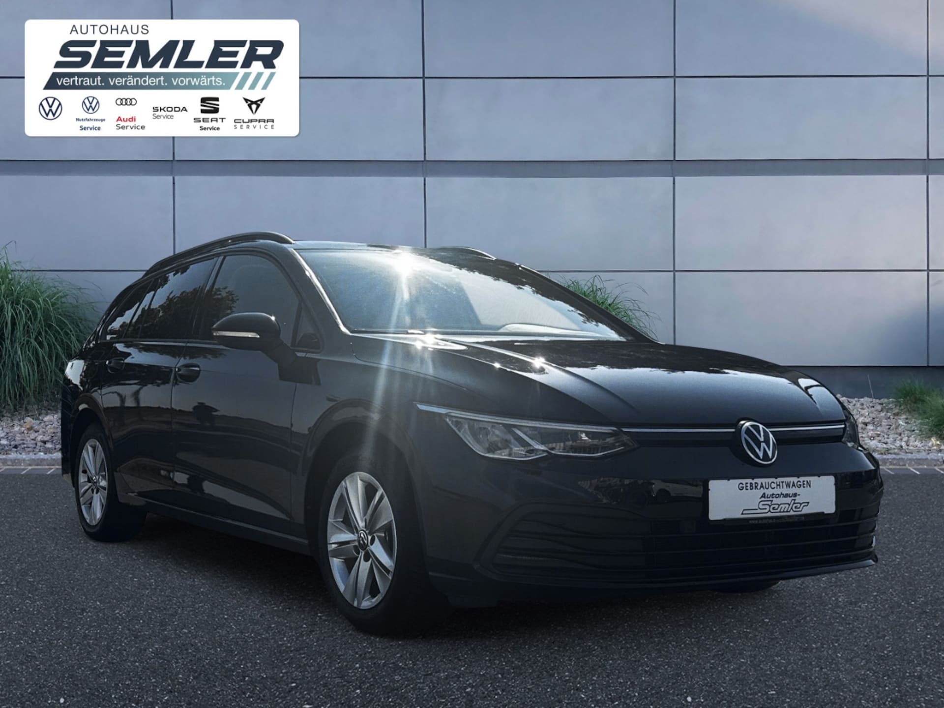 Volkswagen Golf Variant Life