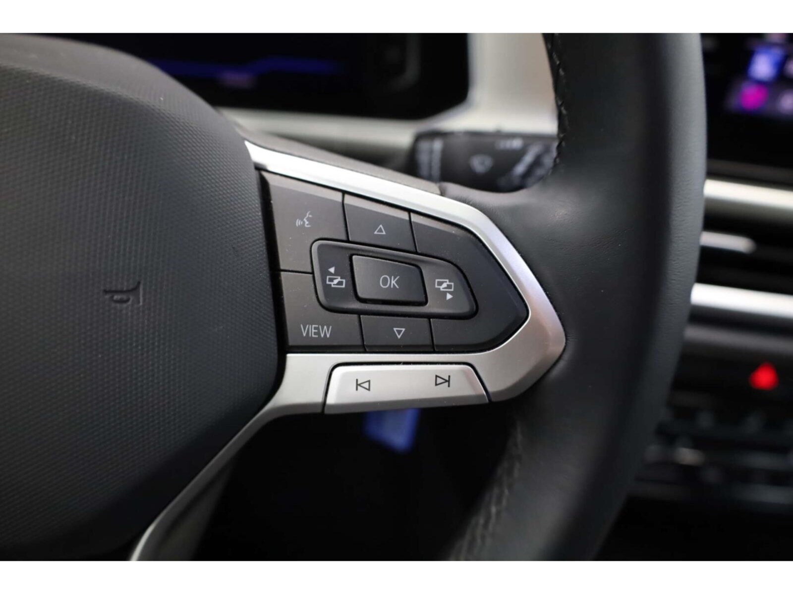 Volkswagen T-Roc – Bild 12