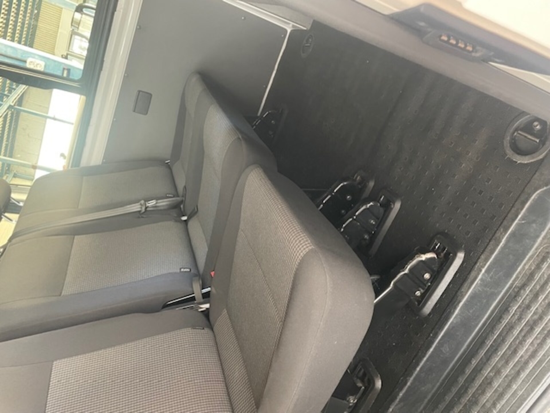 Volkswagen T6.1 Transporter Kombi langer Radstand