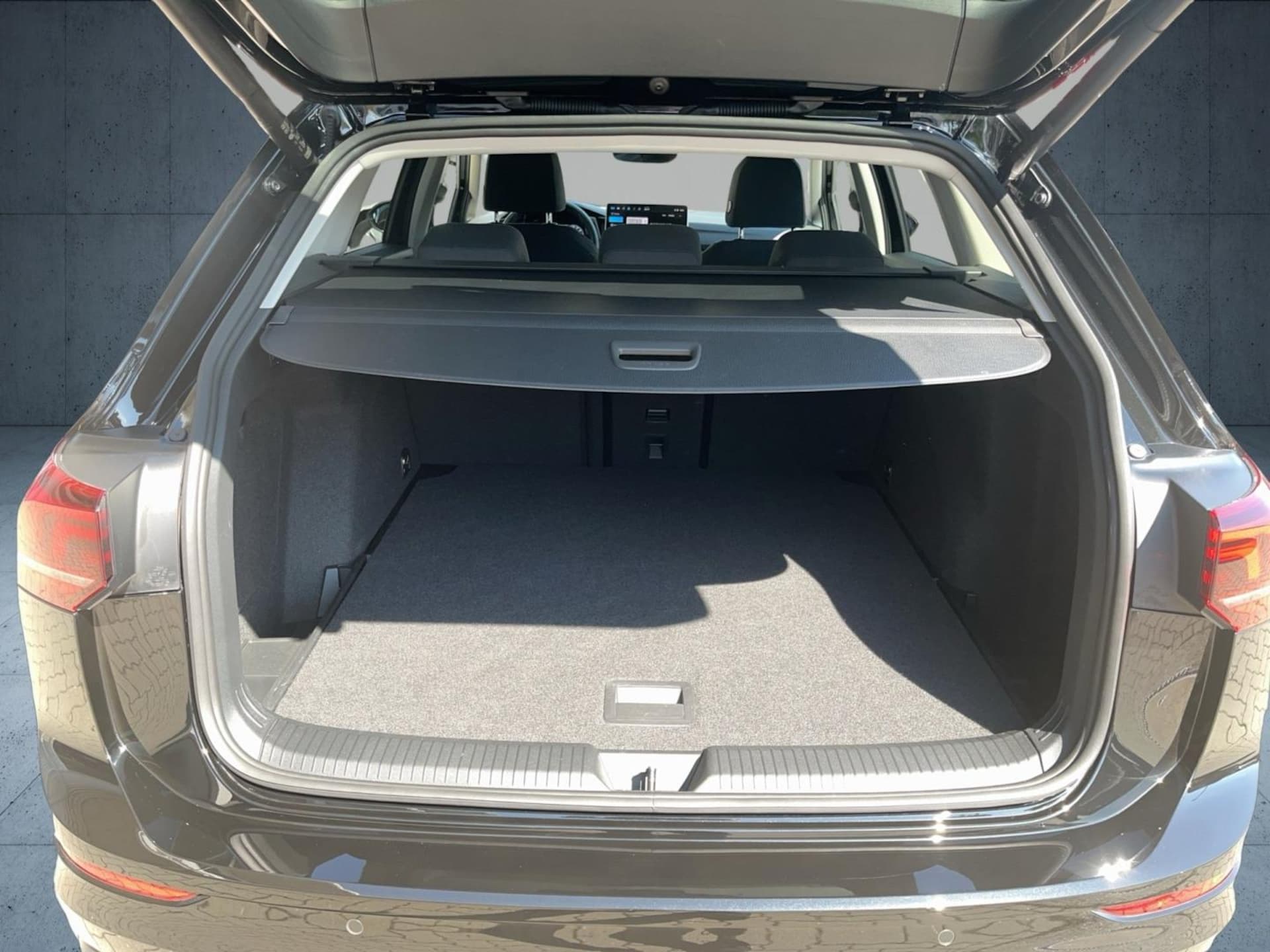 Volkswagen Golf Variant Life