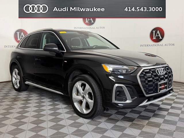 Photo of 2023 Audi Q5