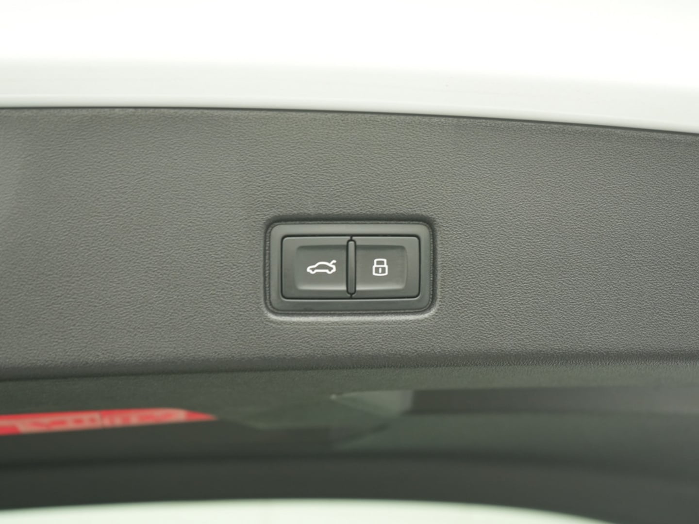 Bild über Audi Q4 e-tron 40 e-tron 150 kW - für weitere Informationen kontaktieren Sie den Audi Partner
