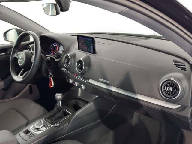 Image about Audi A3 Limousine 35 TFSI Schaltgetriebe
