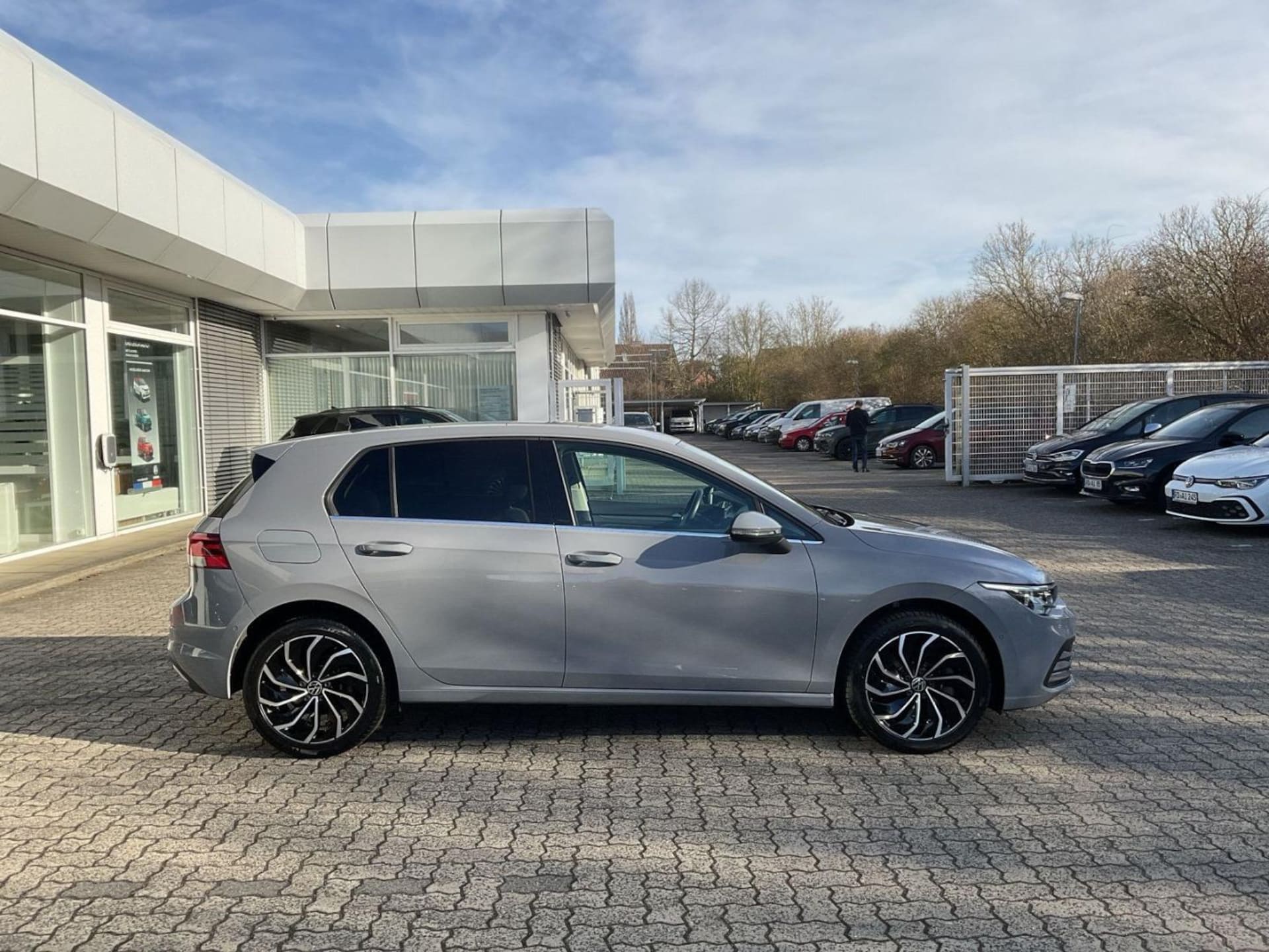 Volkswagen Golf Style