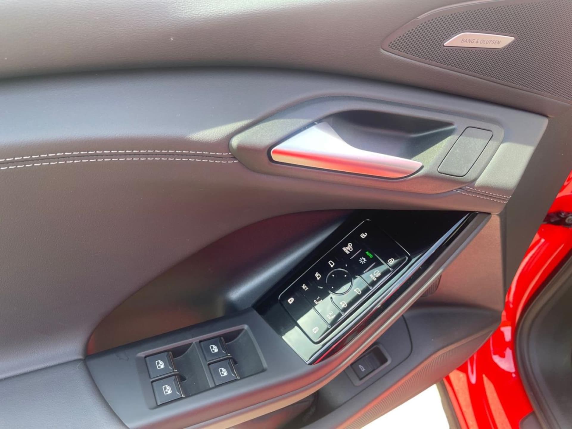 Audi Q6 SUV e-tron