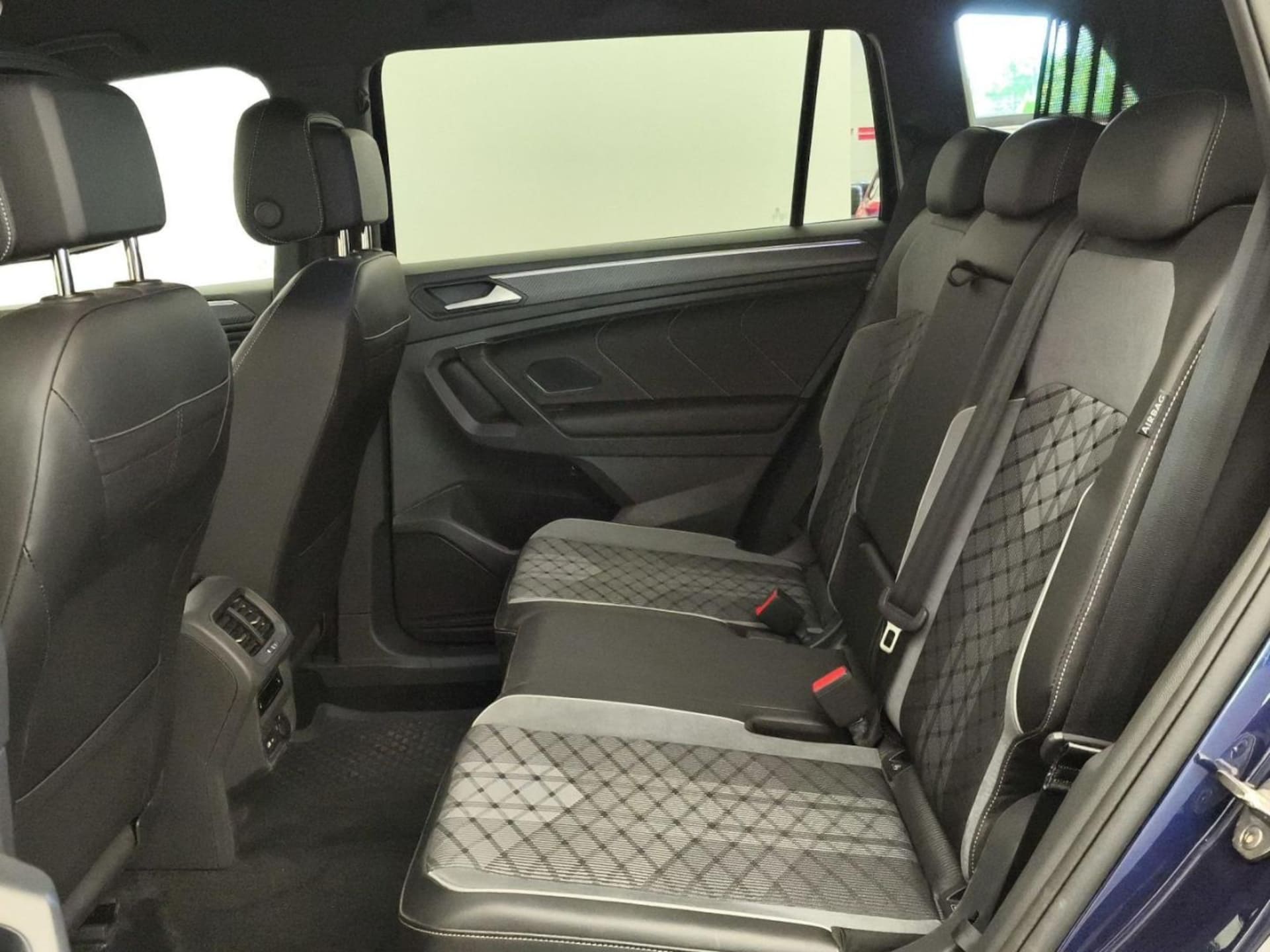 Volkswagen Tiguan Allspace R-Line