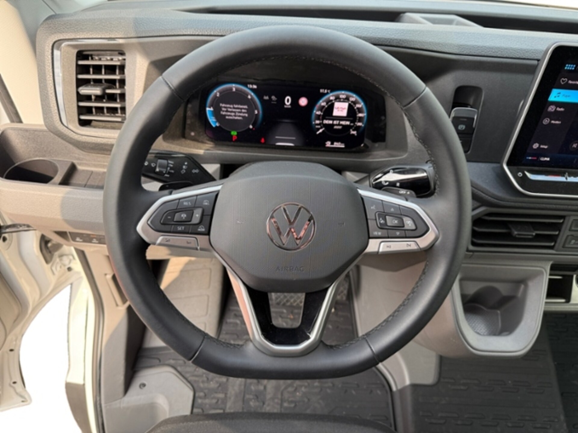 Volkswagen Crafter Kasten langer Radstand