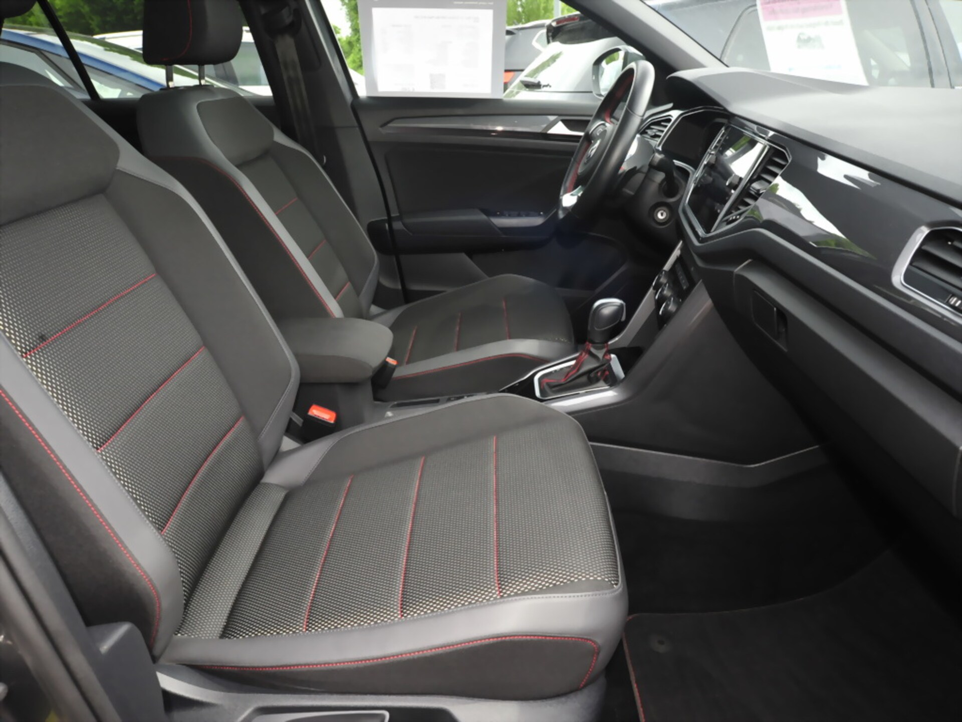 Volkswagen T-Roc Sport