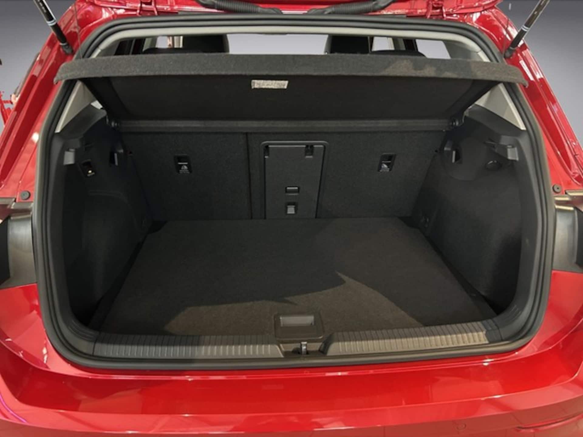 Volkswagen Golf Active