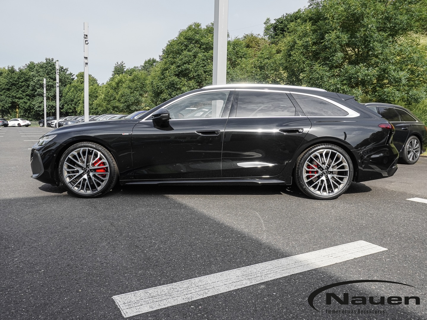 Bild über Audi A6 Avant TFSI quattro 270 kW S tronic - für weitere Informationen kontaktieren Sie den Audi Partner