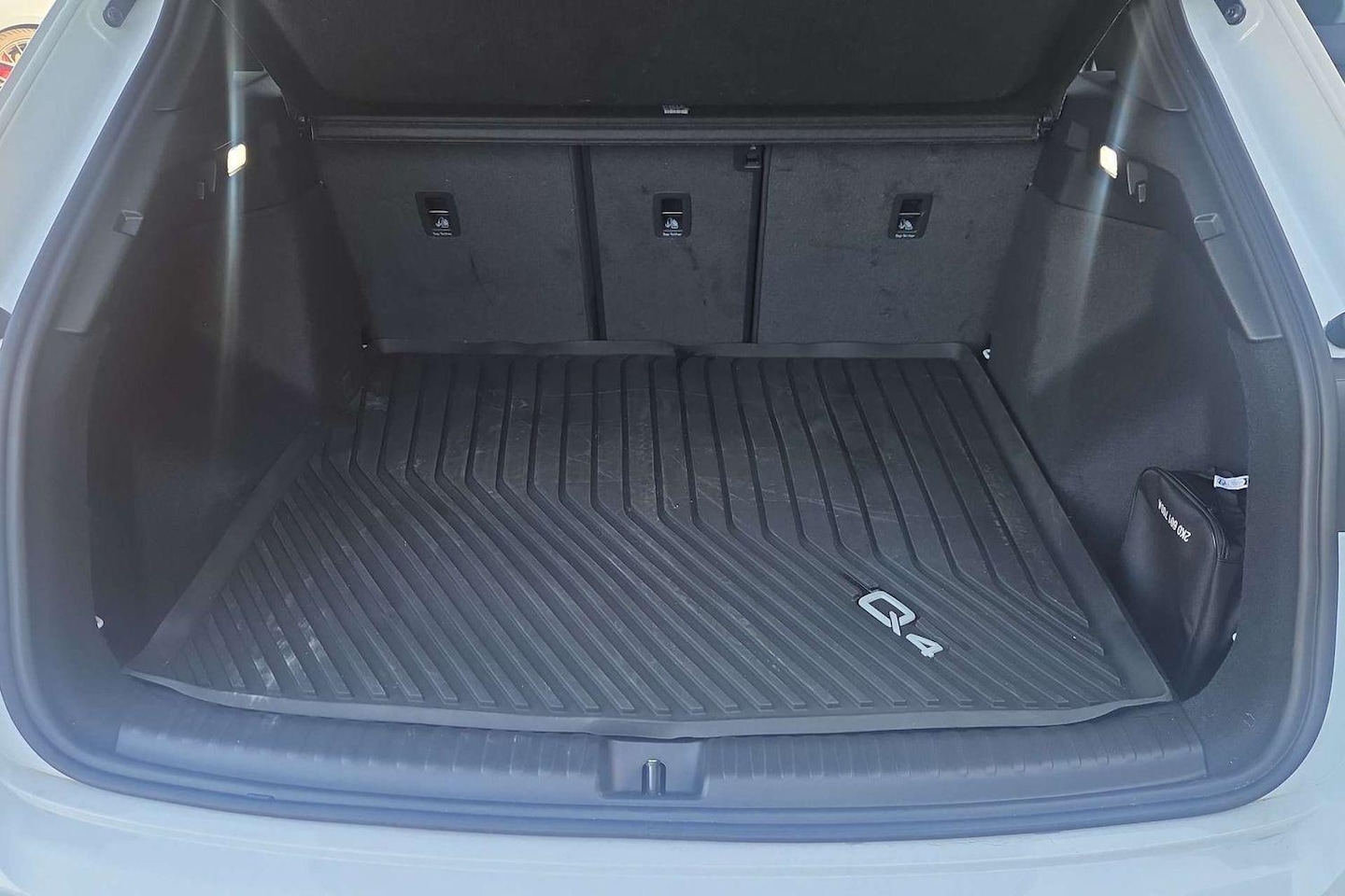Image about Audi Q4 e-tron 45 e-tron