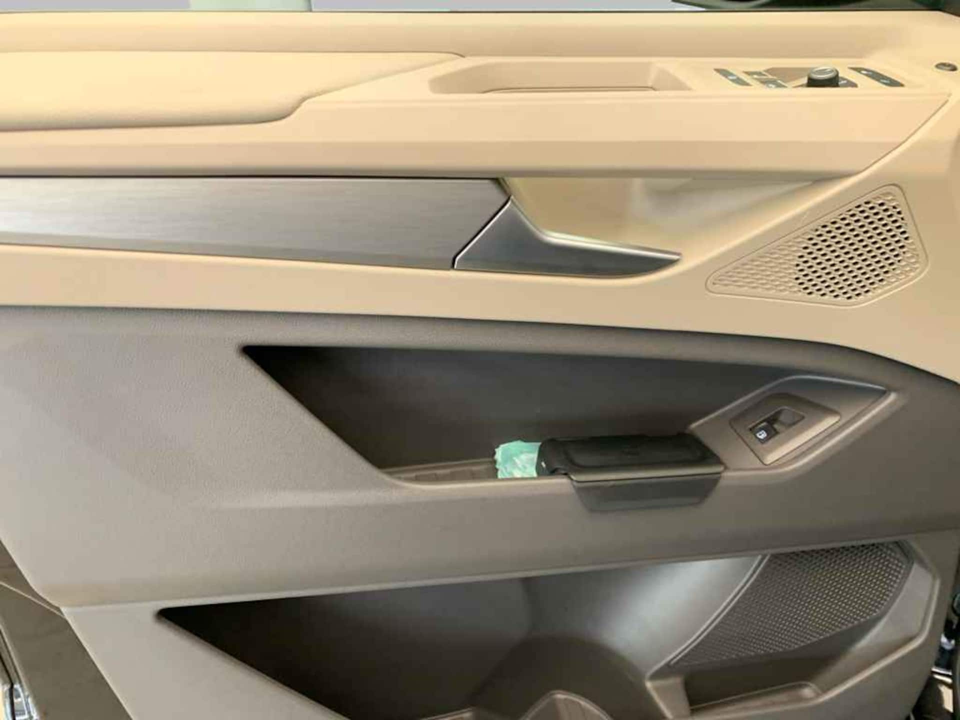 Volkswagen Multivan Life