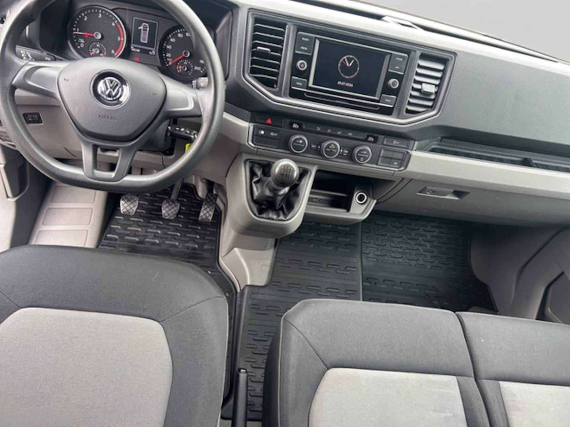 Volkswagen Crafter Kasten mittlerer Radstand