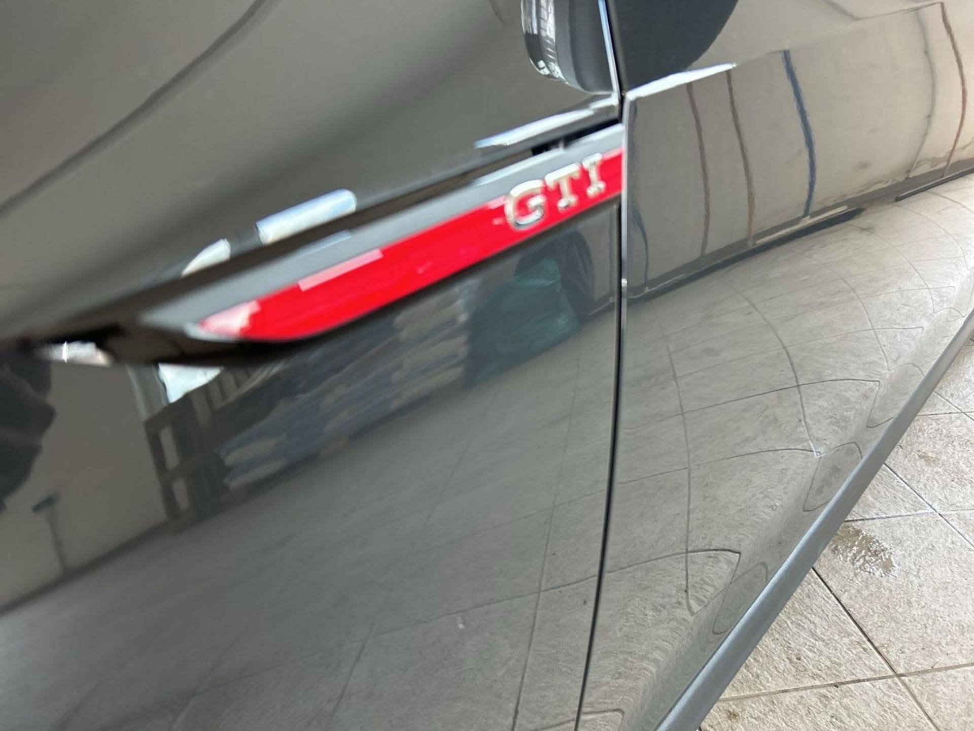 Volkswagen Golf GTI