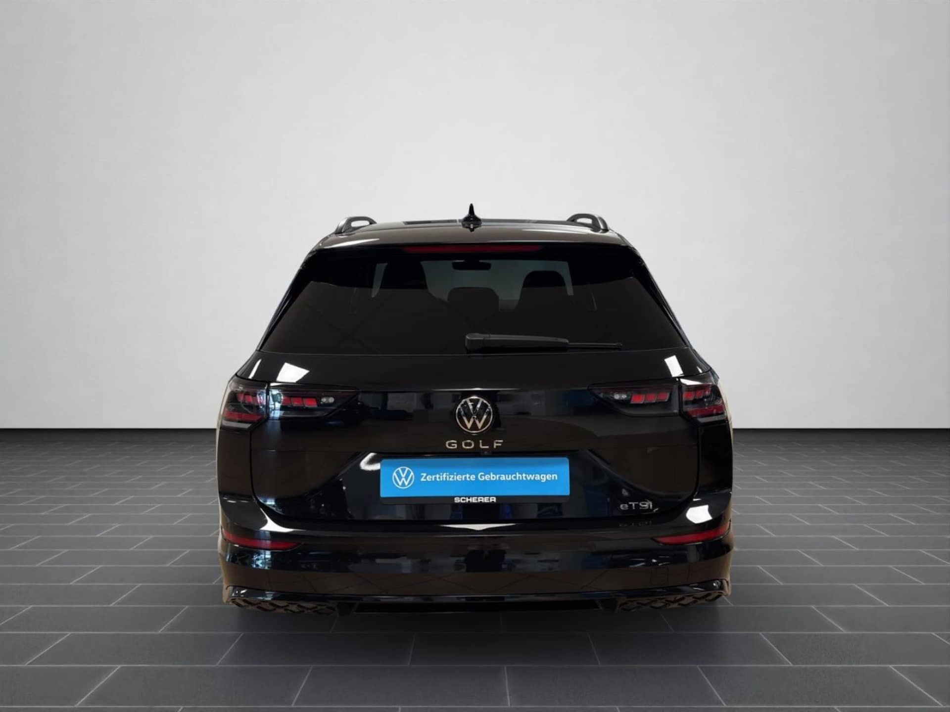 Volkswagen Golf Variant R-Line