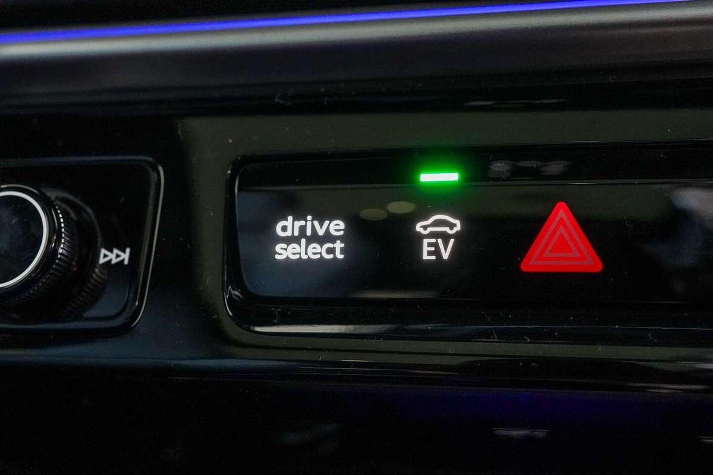 Image about Audi Q5 Sportback e-hybrid quattro S tronic