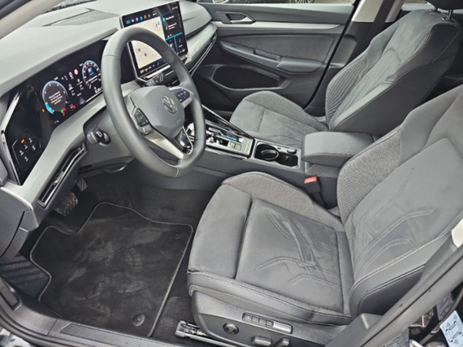 Volkswagen Golf Variant – Bild 12