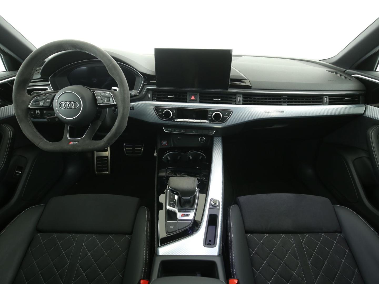 Image about Audi RS 4 Avant TFSI quattro tiptronic