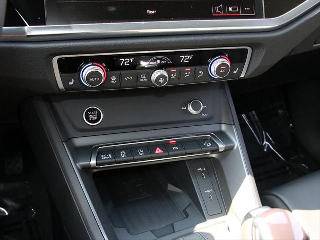 2025 AUDI Q3 - Image 21