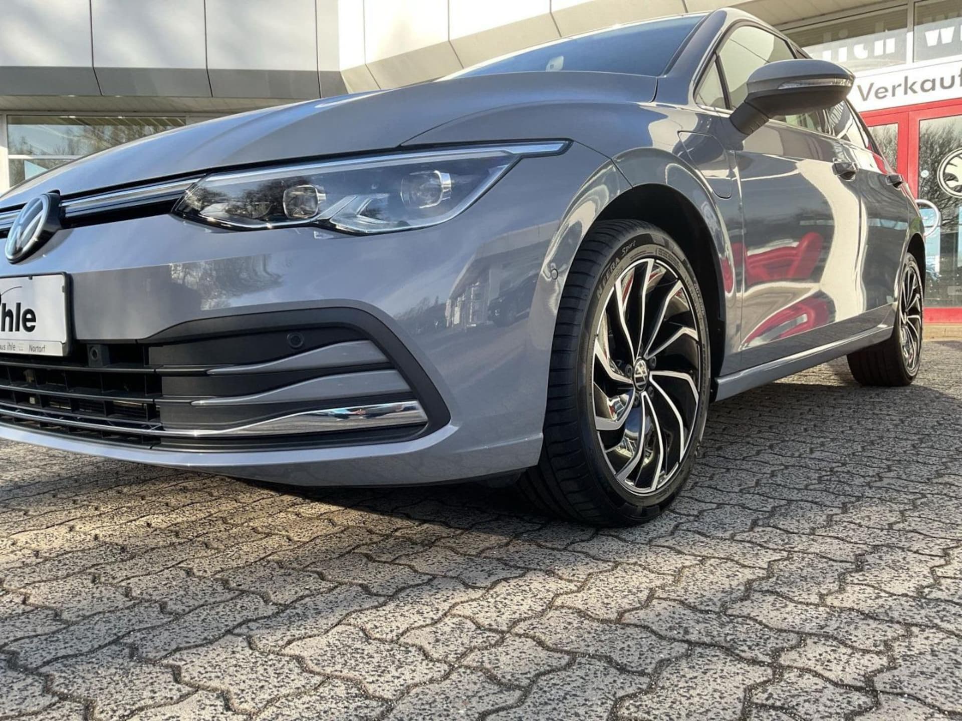 Volkswagen Golf Style