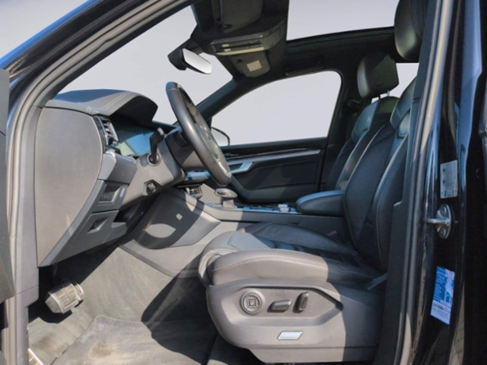 Volkswagen Touareg Basis-Modell