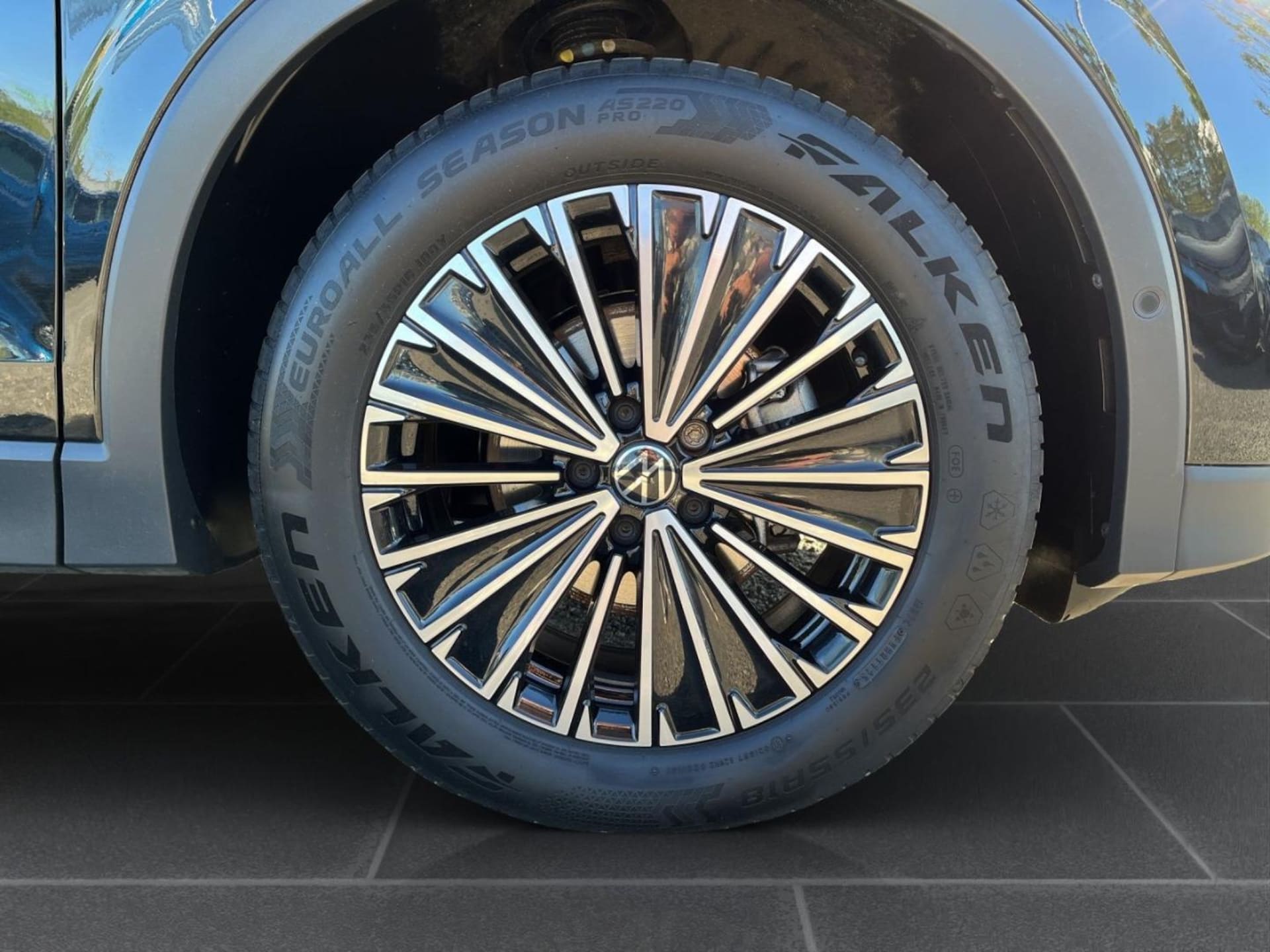 Volkswagen Tiguan Life