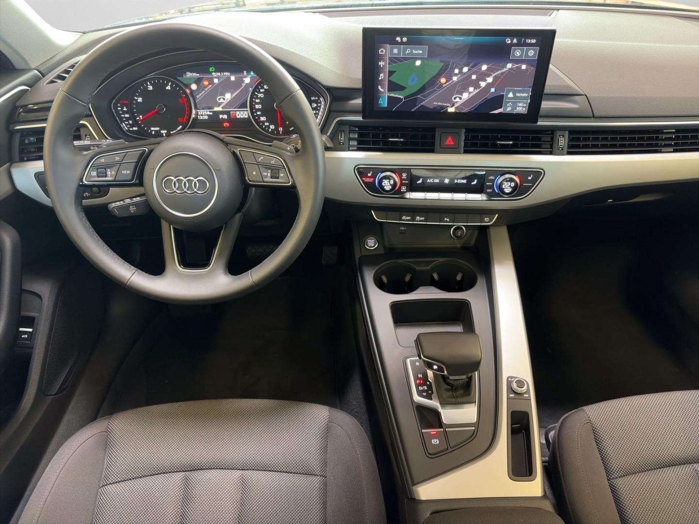Bild über Audi A4 Limousine 35 TDI S tronic - für weitere Informationen kontaktieren Sie den Audi Partner
