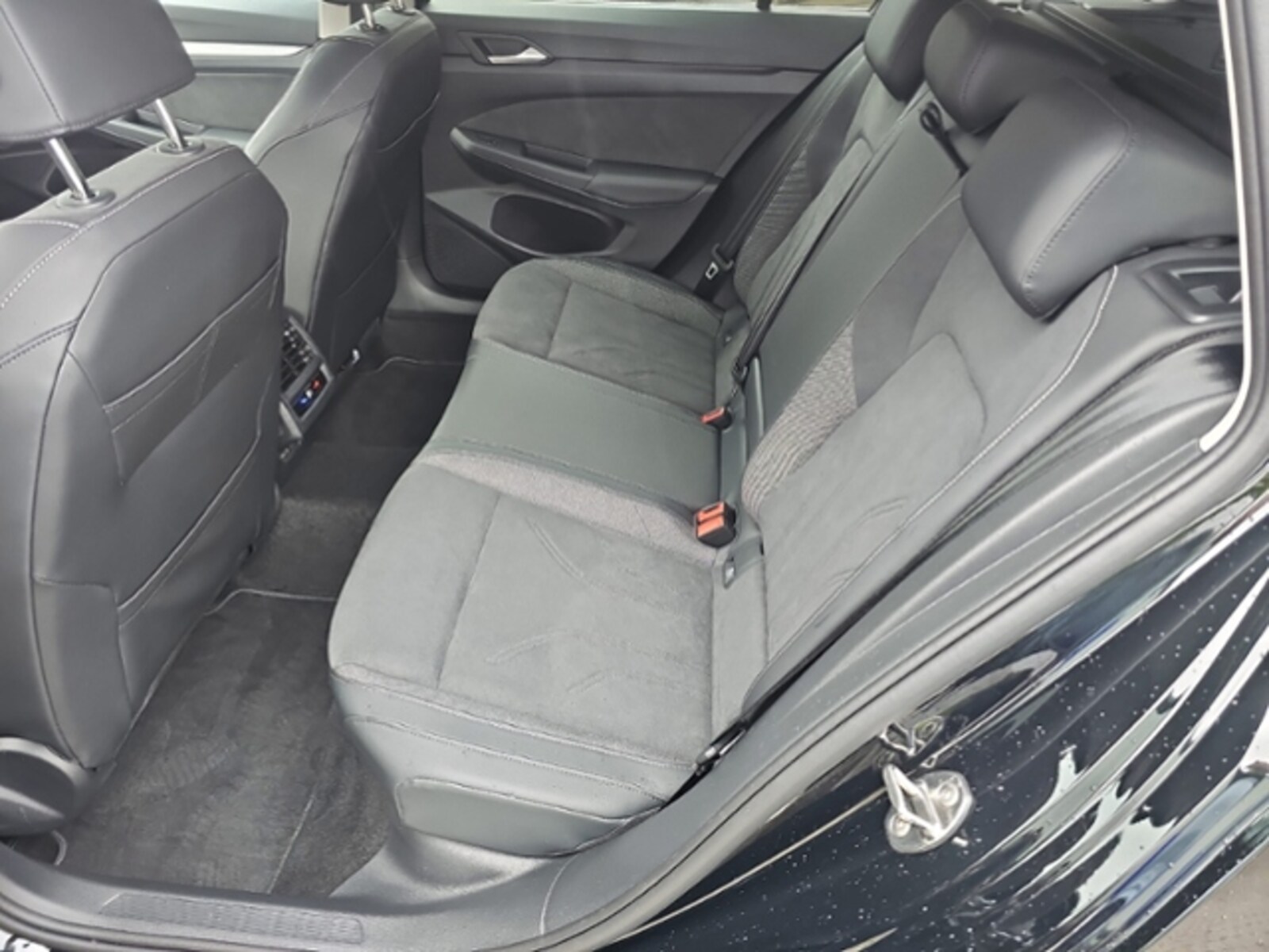 Volkswagen Golf Variant – Bild 13