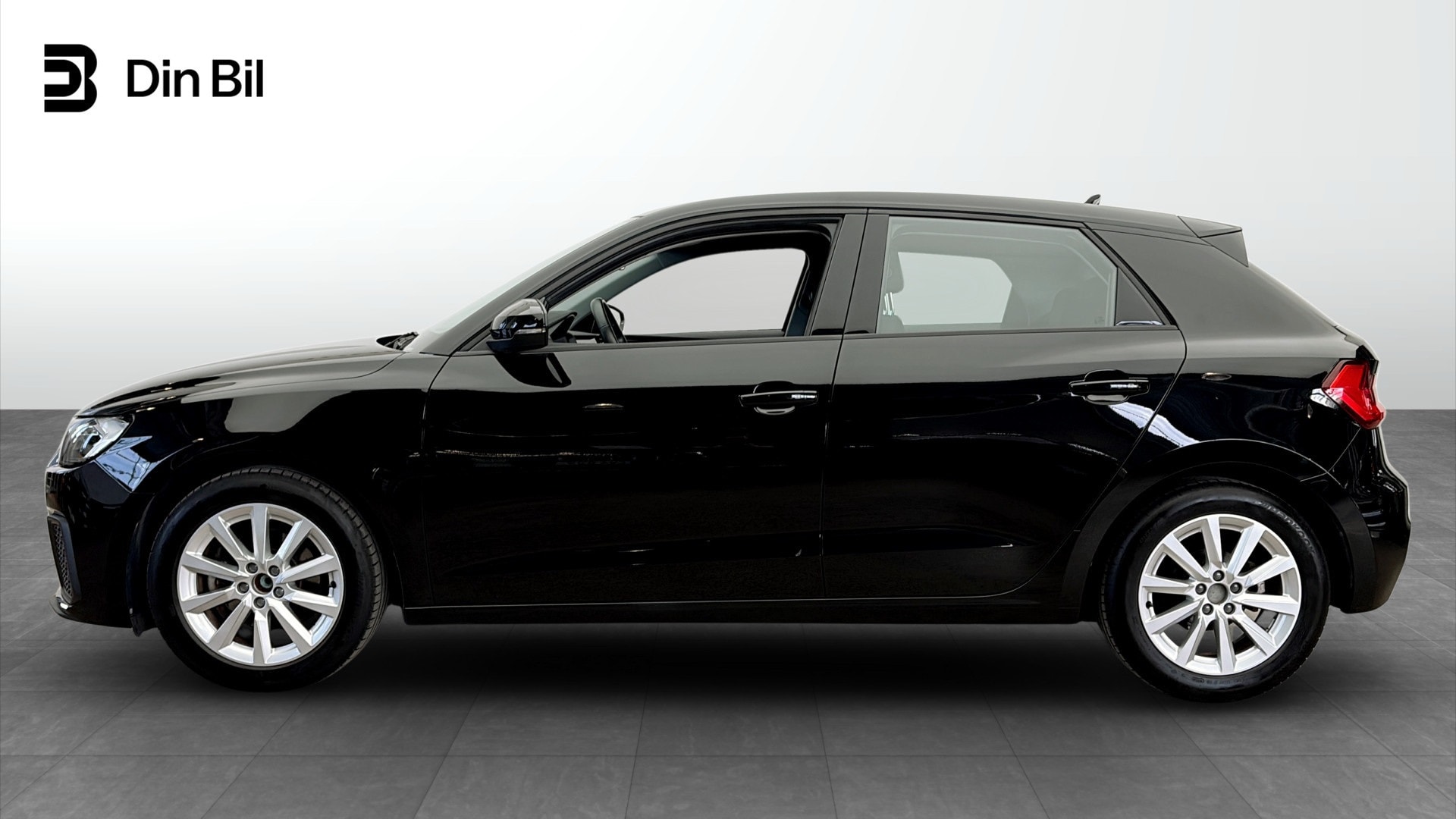 Bild som visar Audi A1 Sportback A1 Sportback 30 TFSI Proline 110 hk 6-växlad - för mer information kontakta din Audi Partner