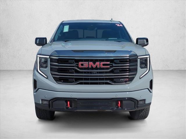 2024 GMC Sierra