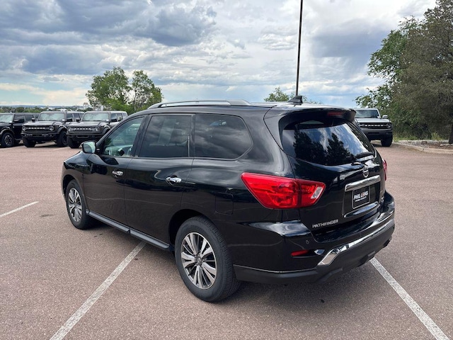 2020 Nissan Pathfinder