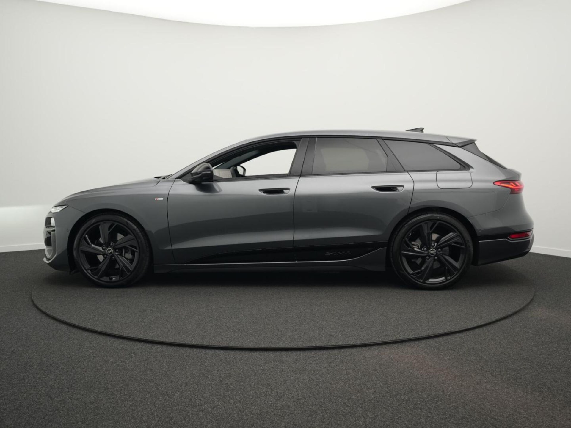 Audi A6 Avant e-tron