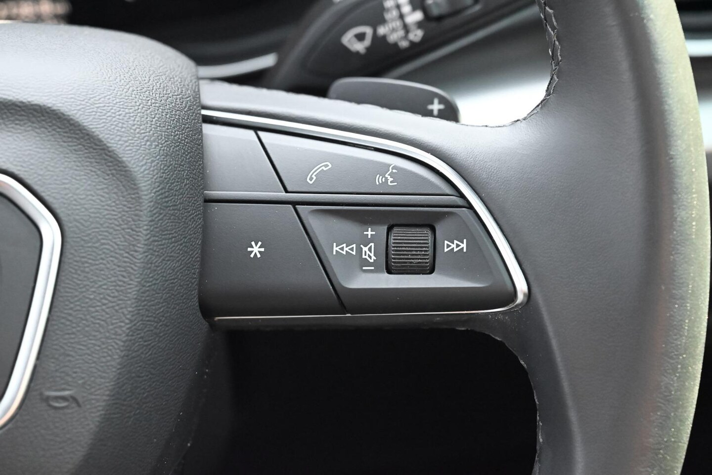 Image about Audi Q5 sport 40 TDI quattro S tronic