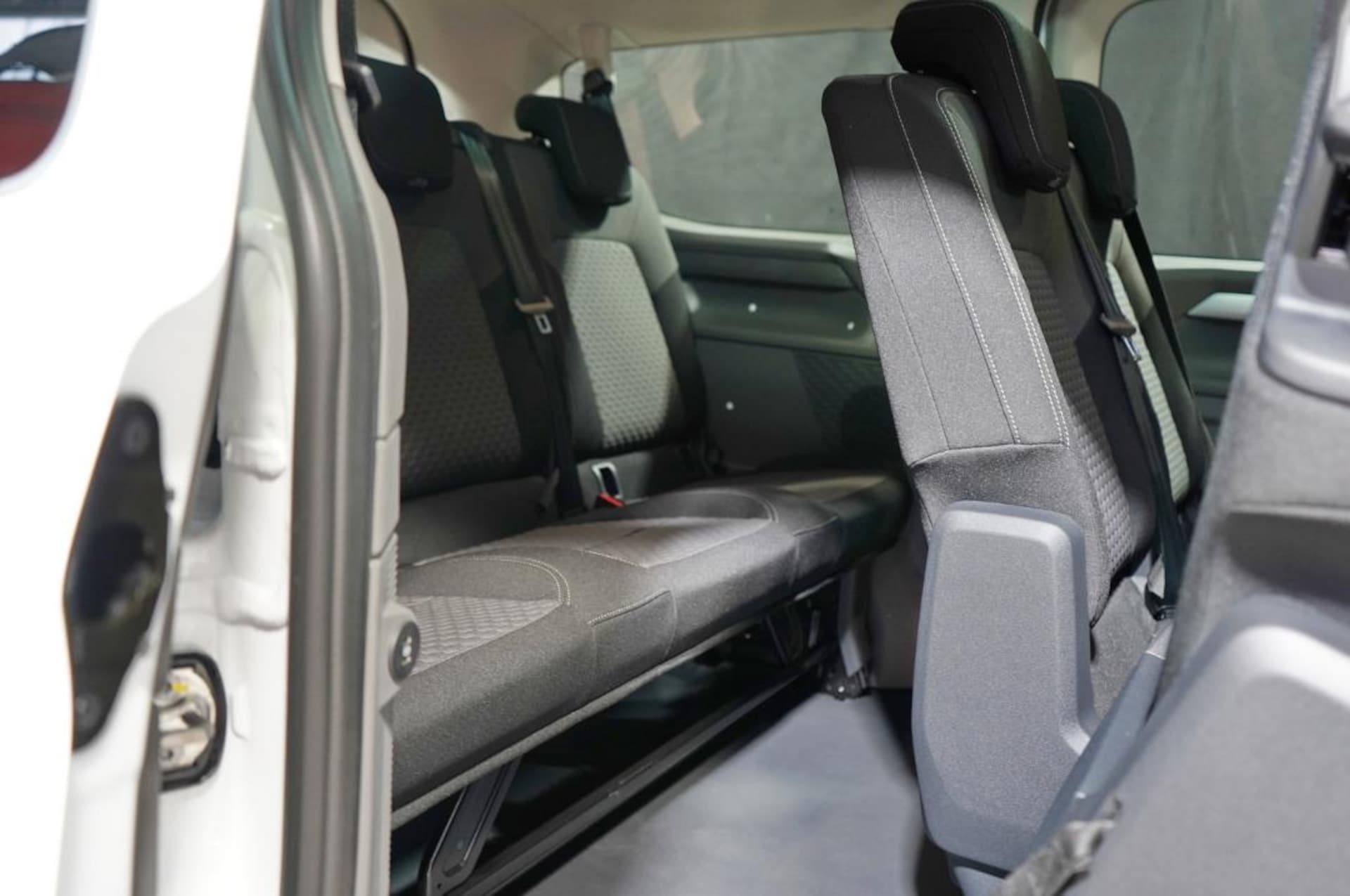 Volkswagen Caravelle Life