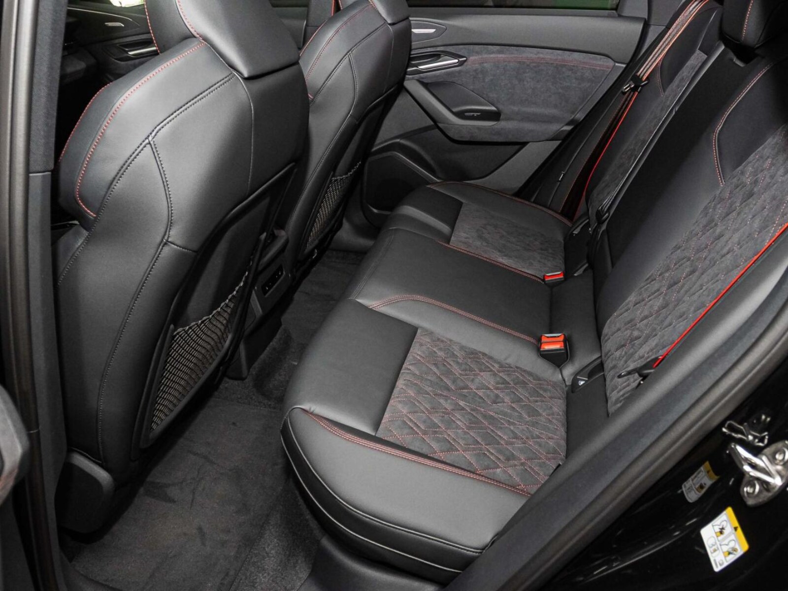Audi Q6 e-tron – Bild 15