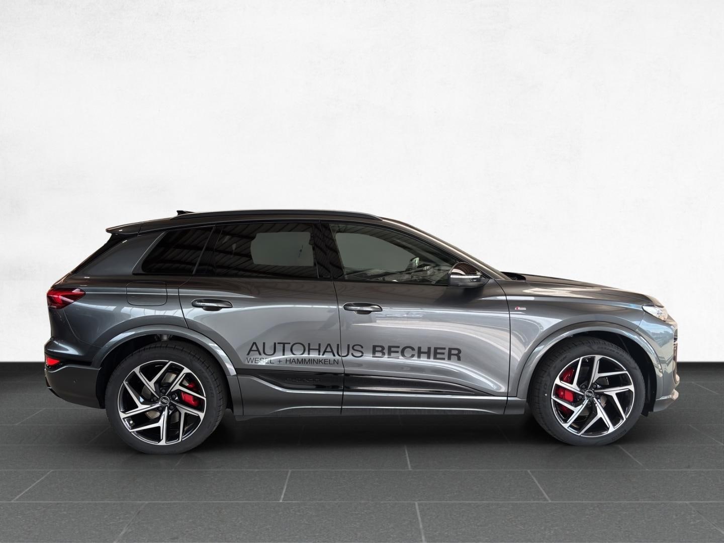 Bild über Audi Q6 SUV e-tron S line business e-tron quattro 315 kW - für weitere Informationen kontaktieren Sie den Audi Partner