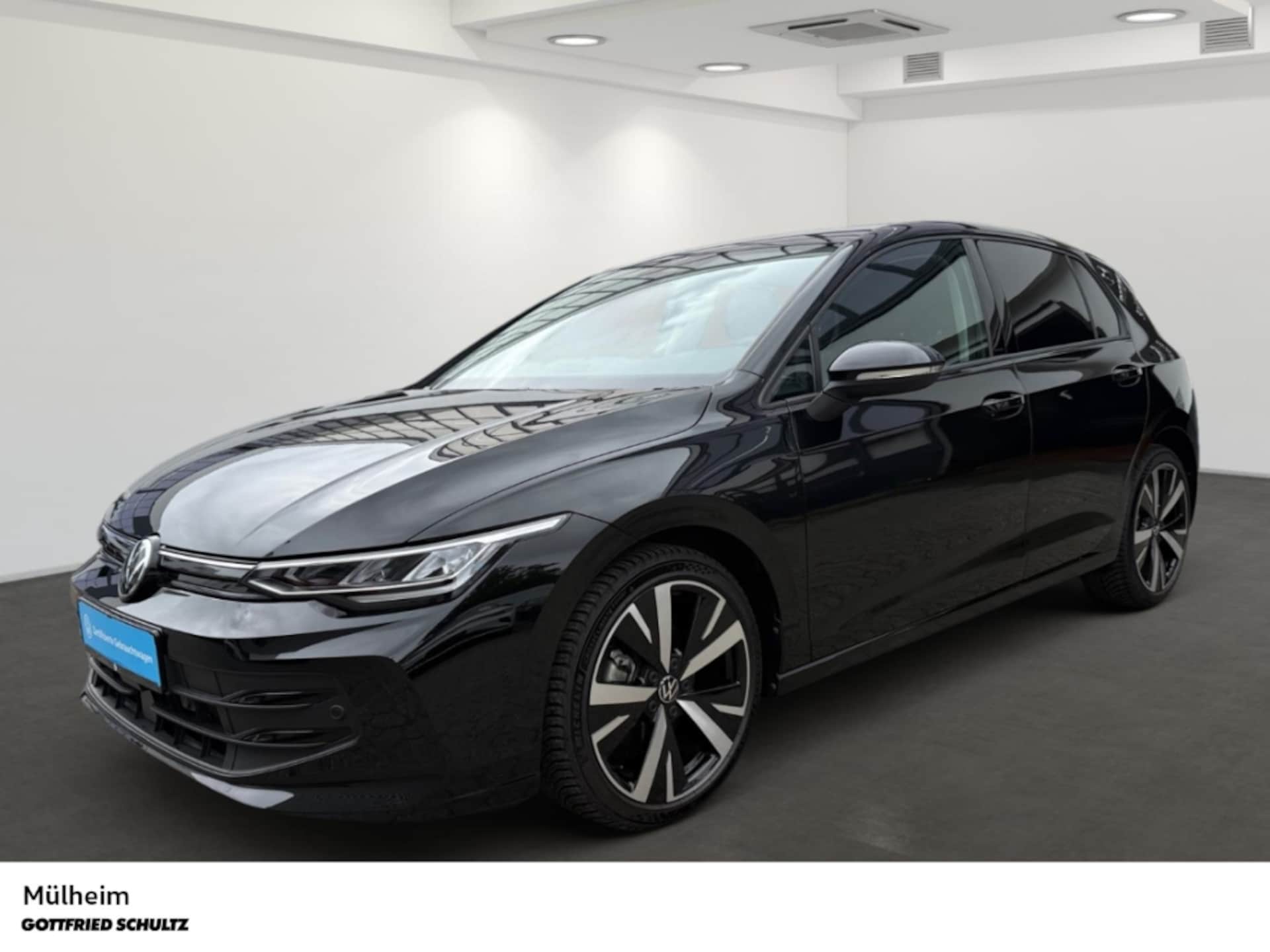 Volkswagen Golf 2025 — VIII 1.5 TSI LED KAMERA DAB