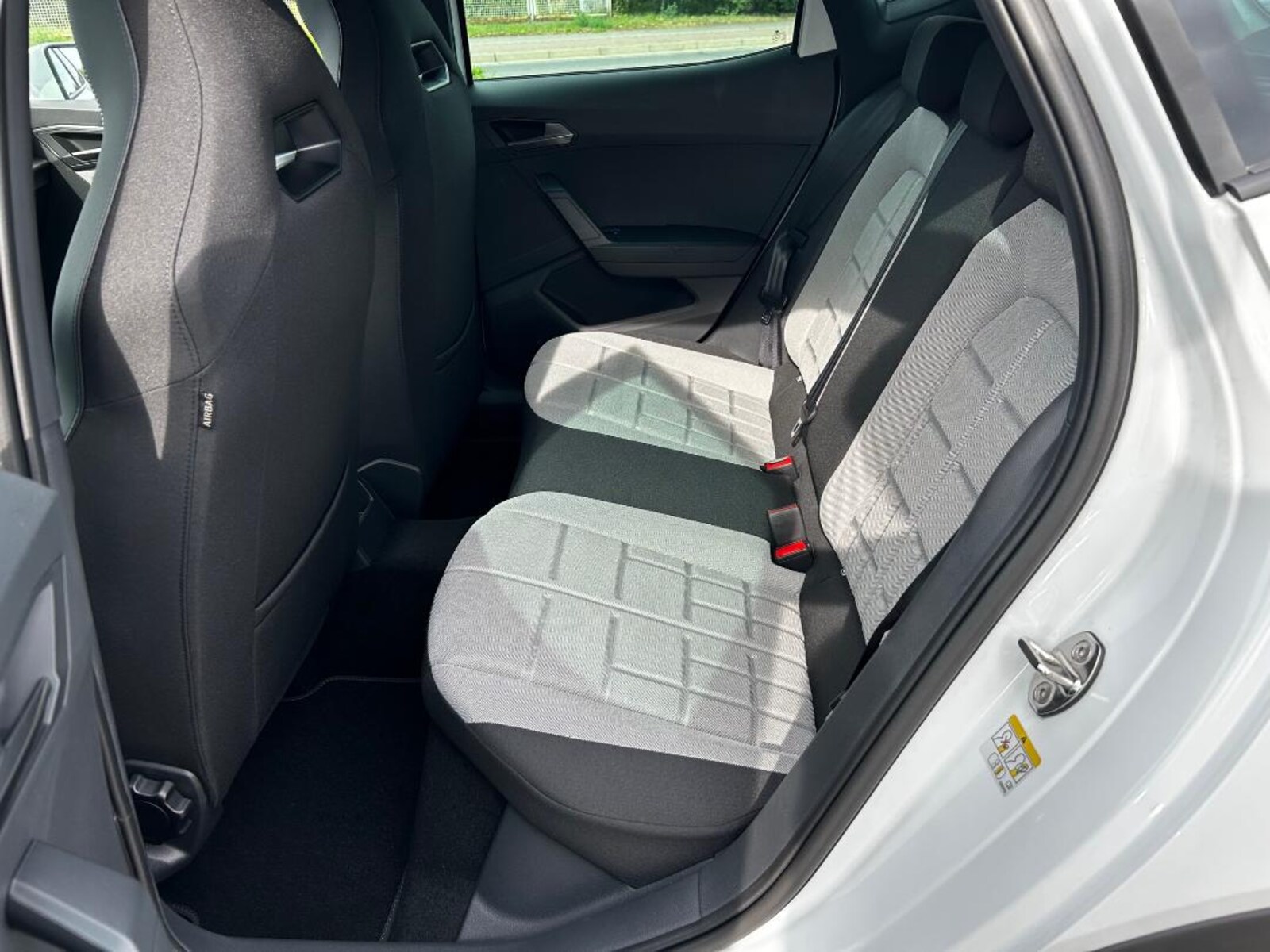 SEAT Arona – Bild 8