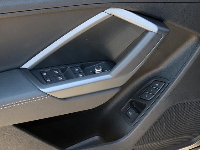 2025 AUDI Q3 - Image 24