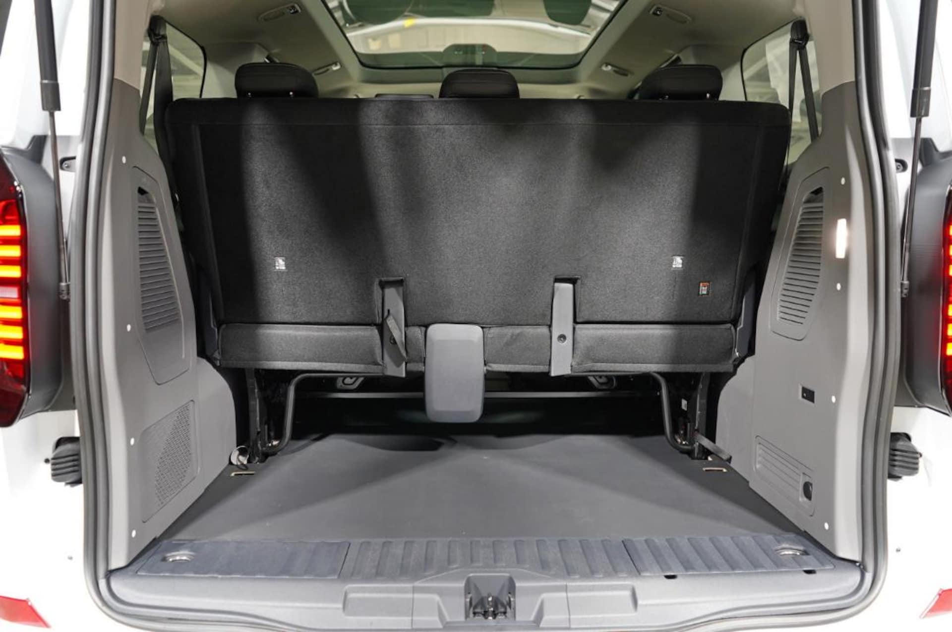 Volkswagen Caravelle Life