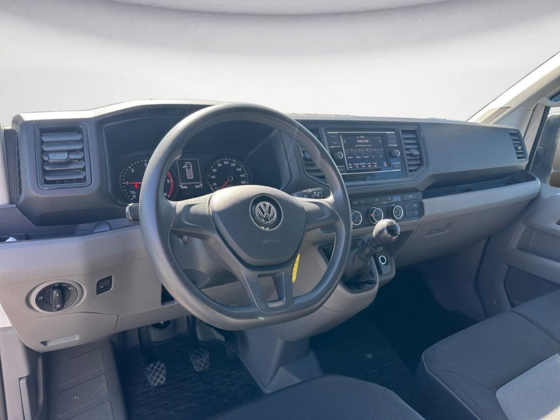 Volkswagen Crafter Kasten mittlerer Radstand