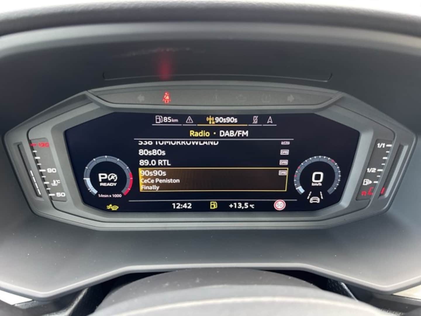 Bild über Audi A1 Sportback advanced 30 TFSI S tronic - für weitere Informationen kontaktieren Sie den Audi Partner