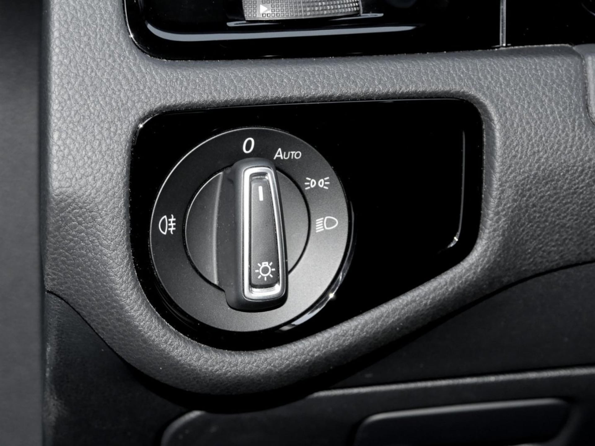 Volkswagen Golf IQ.DRIVE