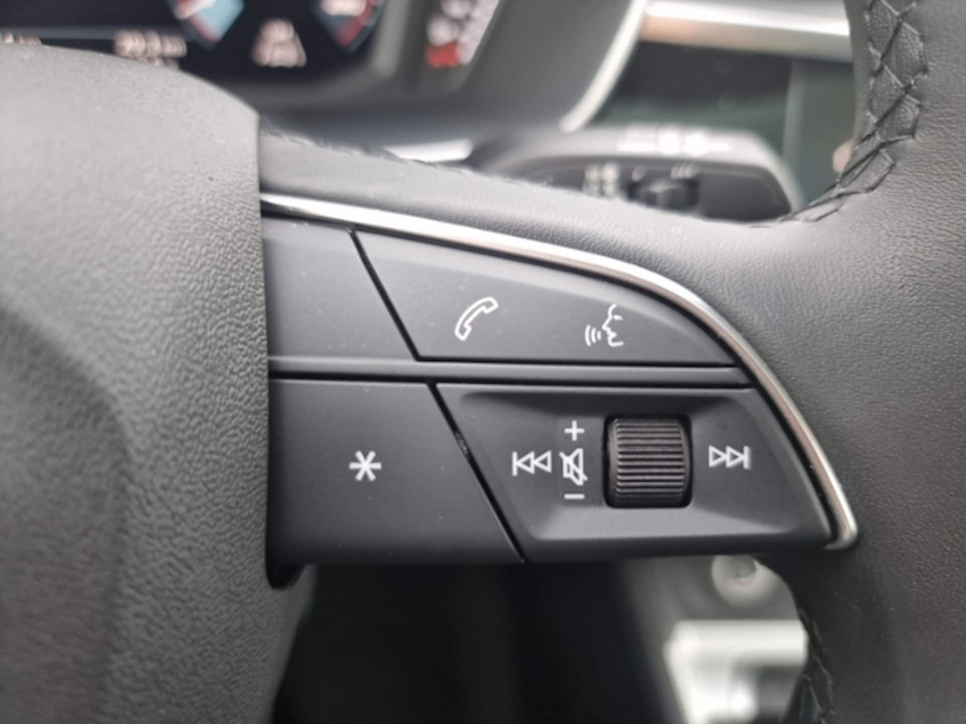 Audi Q3 SUV S line