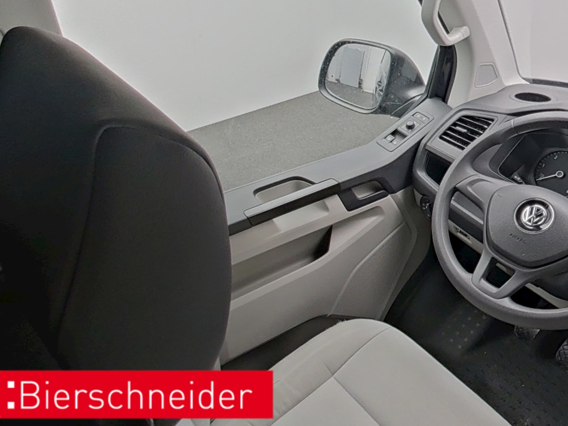 Volkswagen T6 Transporter Kasten kurzer Radstand