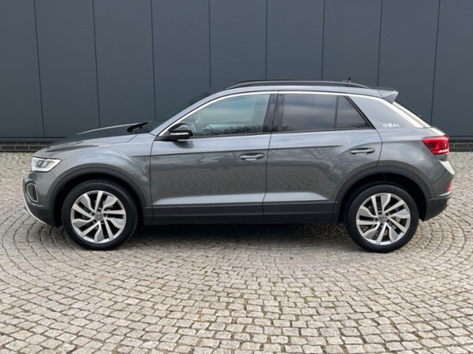 Volkswagen T-Roc – Bild 3